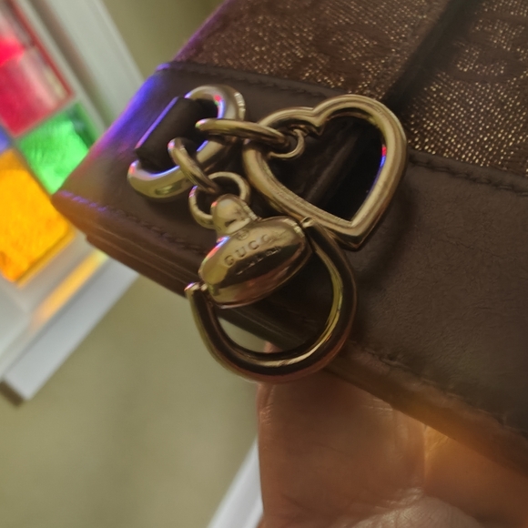 Gucci wallet. - Picture 3 of 8